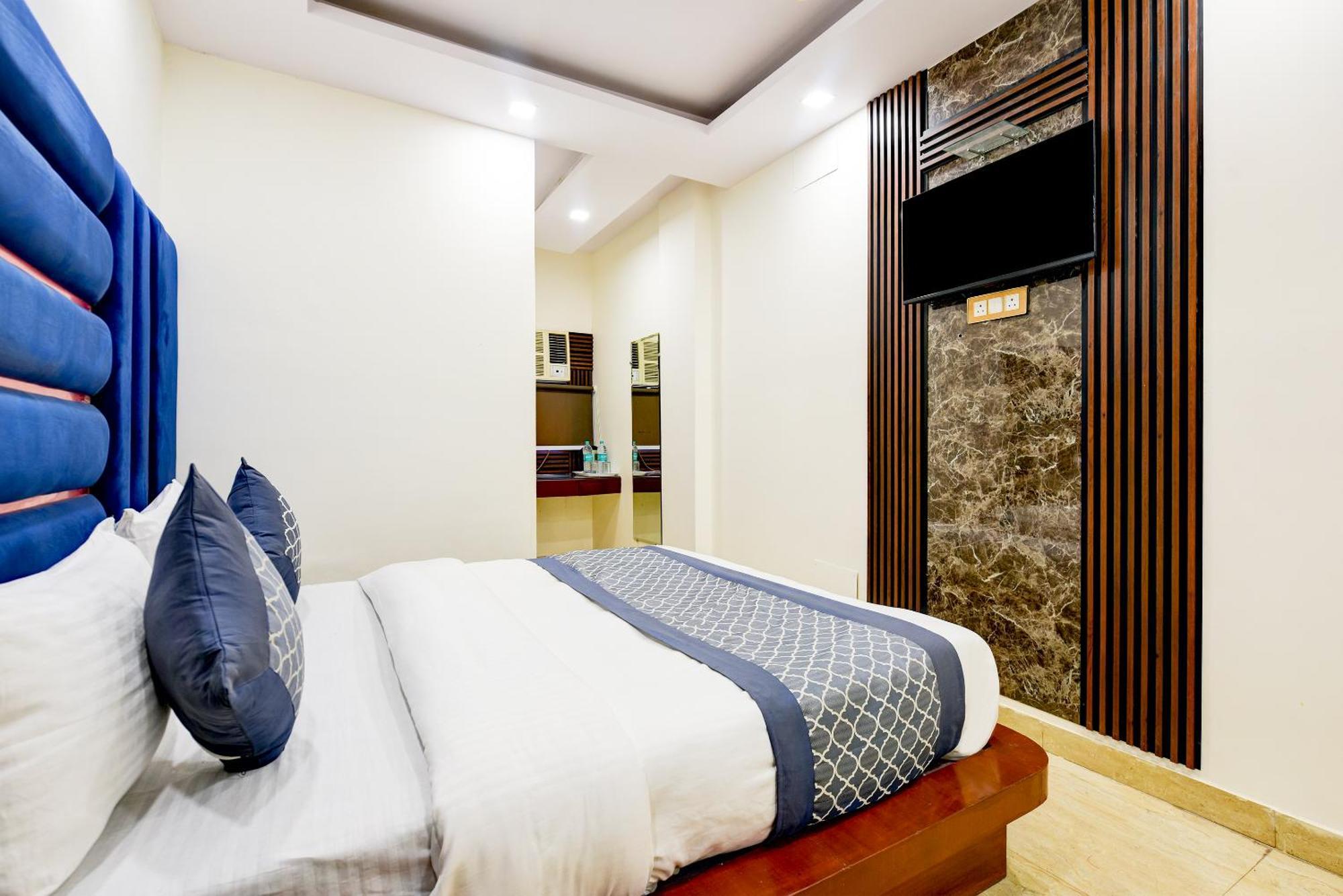 Prem Dx By P K Residency Just Walking Distance From Railway Station * New Delhi